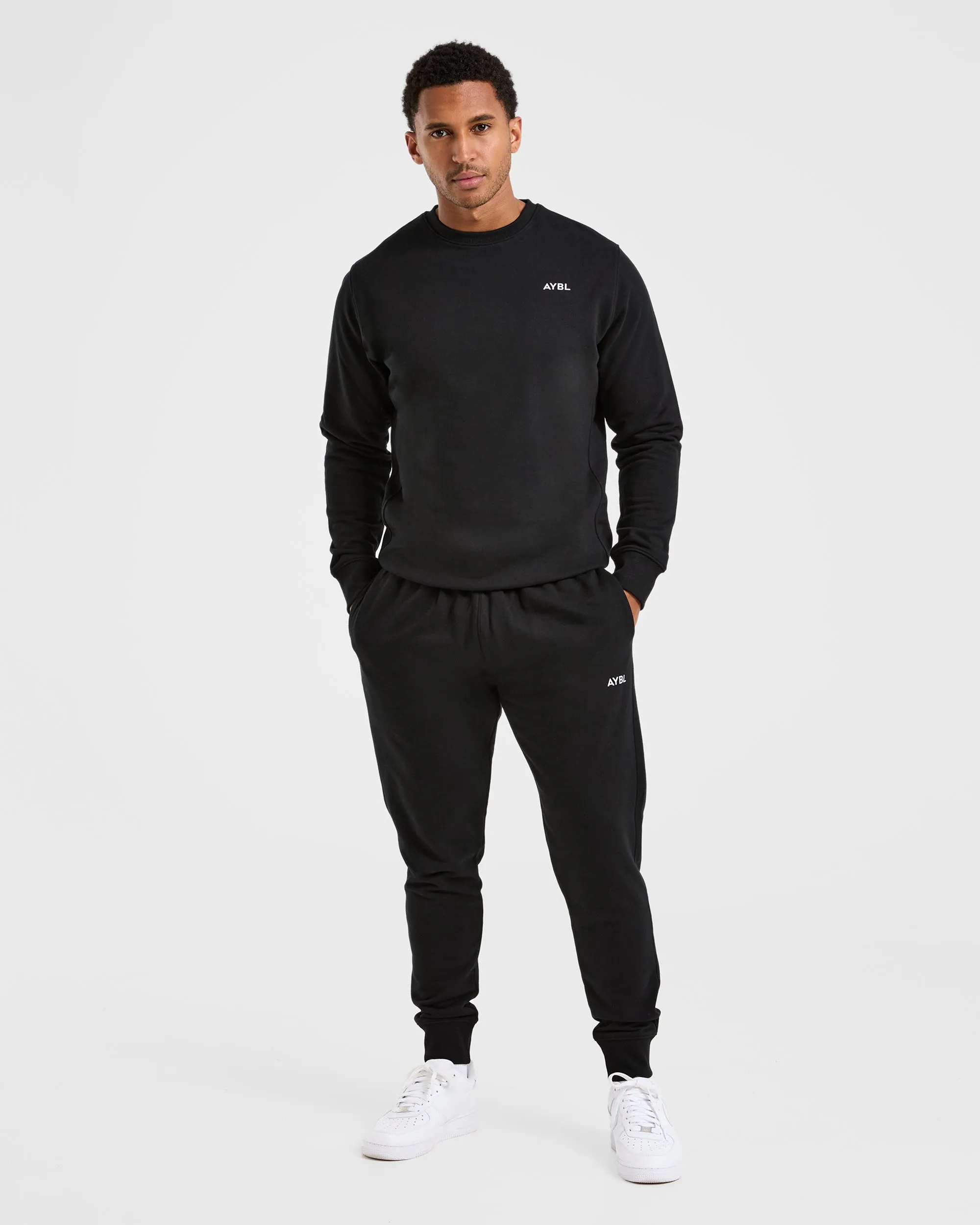 Essential Lightweight Sweater - Black