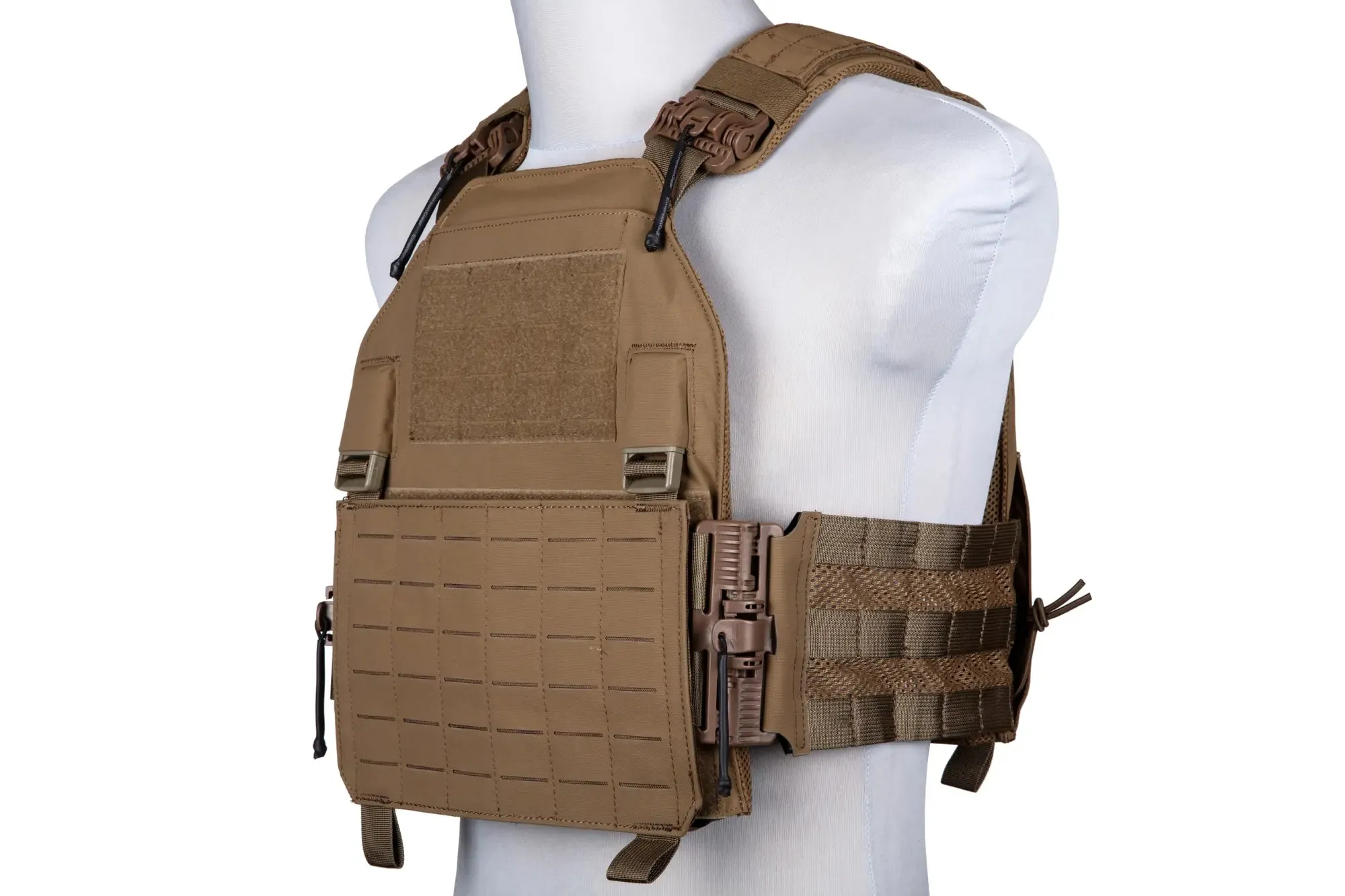 LAVC Assault Plate Carrier - Coyote Brown