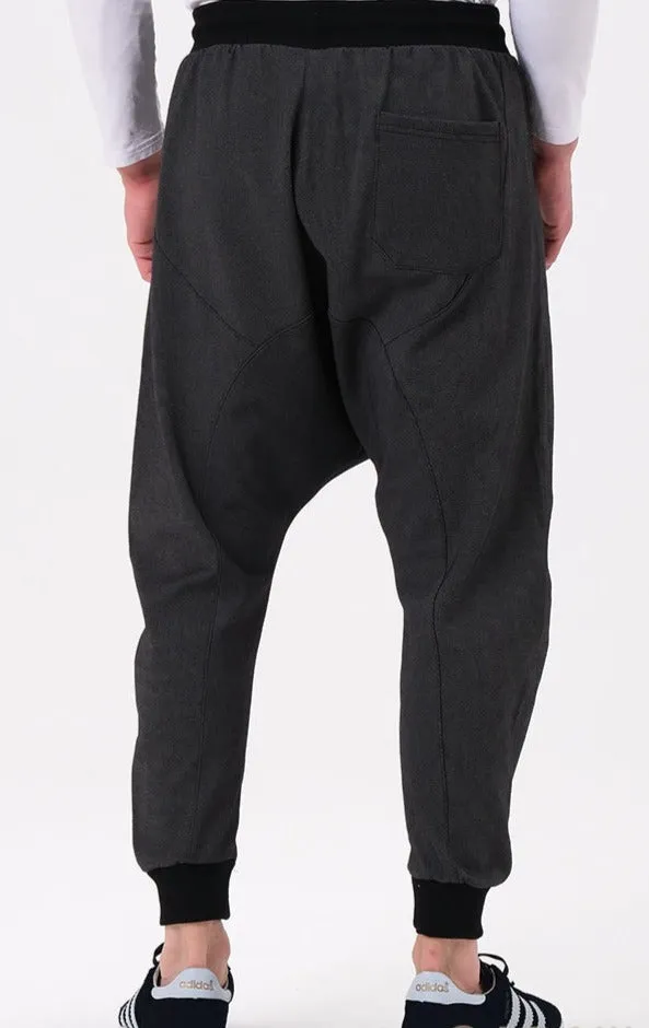 QL Onyx UP Relaxed Joggers in Carbon Black