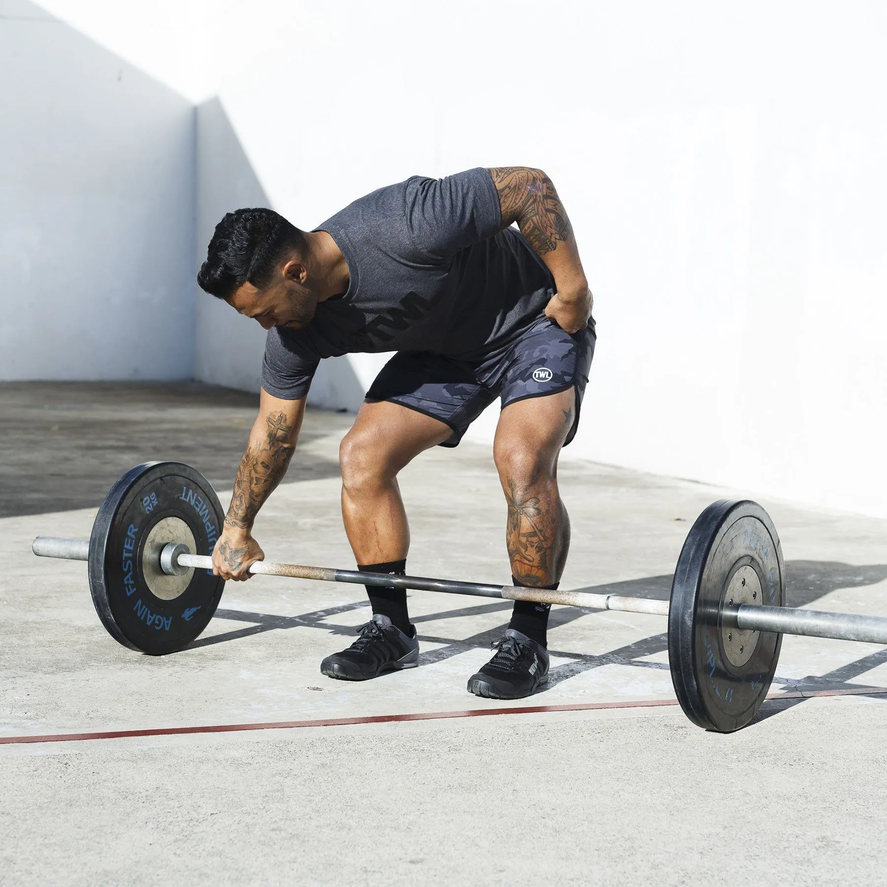 The WOD Life - Men's Classics Flux T-Shirt - Charcoal/Black